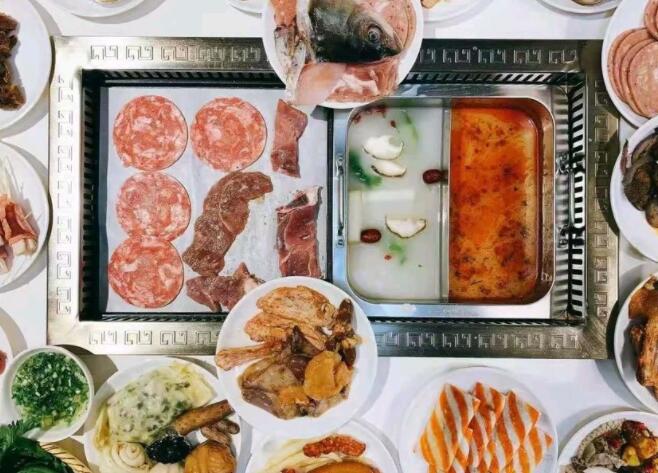 餐饮中秋节文案