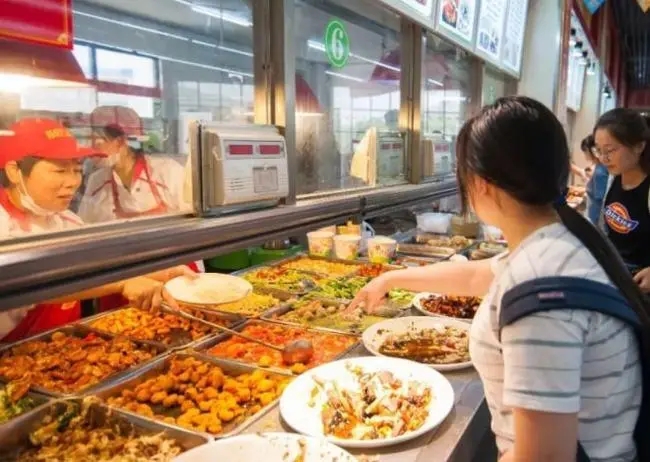 关于大学食堂的文案