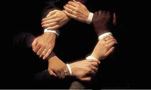 换一个圈子的文案