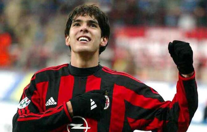 天下足球巴蒂斯图塔文案