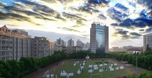 大学招生广告策划文案