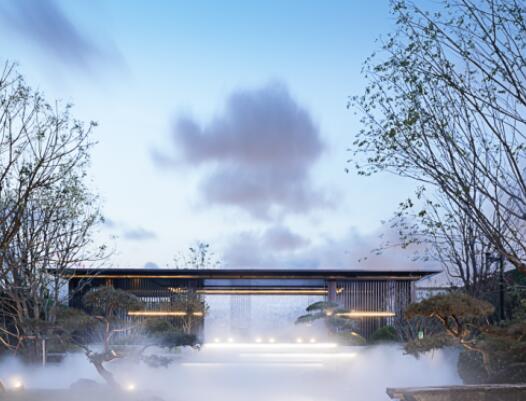 洋房顶楼的文案