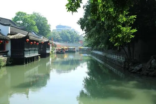 扬州的古镇情怀文案