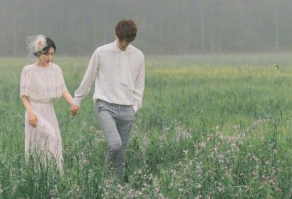 朋友圈高大上秀恩爱文案