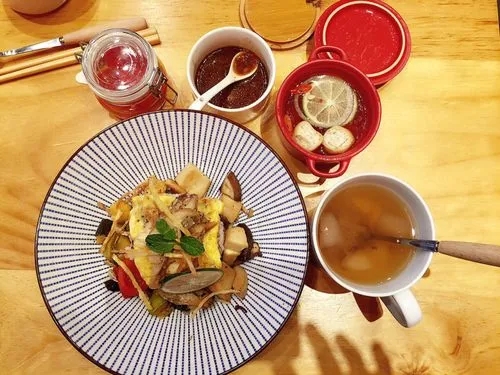 吃吃喝喝的文案小红书