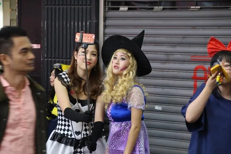 学校变装节活动文案