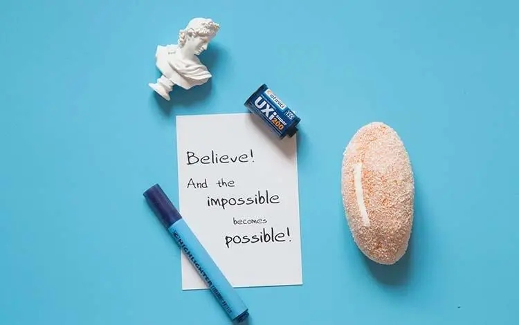 两三个字的文案