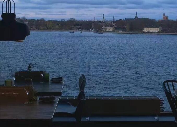 来些丧系文案吧