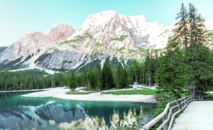 旅游杂志广告文案