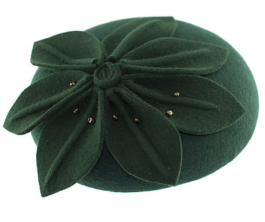 婚庆一般花多少钱 请一个一般的婚庆大概要多少钱呢?