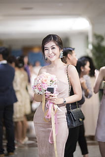 婚宴上喝什么酒 婚宴一般喝什么酒,婚宴白酒一般什么价位