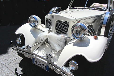 婚礼当天什么时候换礼服