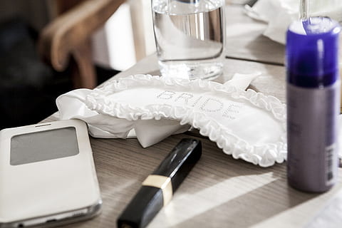 中式婚礼伴娘穿什么