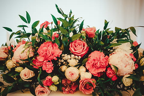 结婚爱的邀约写什么 结婚的邀请贴怎么写