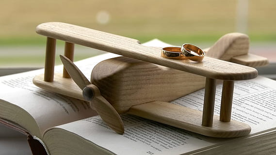 怎么样的婚纱显瘦 胖mm如何选婚纱穿什么样的婚纱显瘦