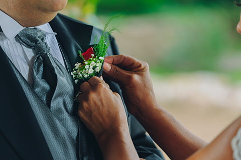 结婚给妈妈送什么礼物 结婚给妈妈买的礼物