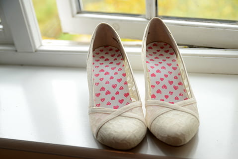 婚车花怎么放汽车上 婚车上的花是怎么固定到车上的?