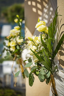 新郎婆婆敬酒时说什么 婆婆在婚礼上给亲友敬酒说什么