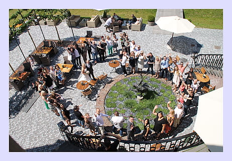 出嫁请帖怎么写 姑娘出嫁请柬怎么写