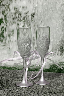 怎么写结婚请帖 结婚请帖送呈怎么写