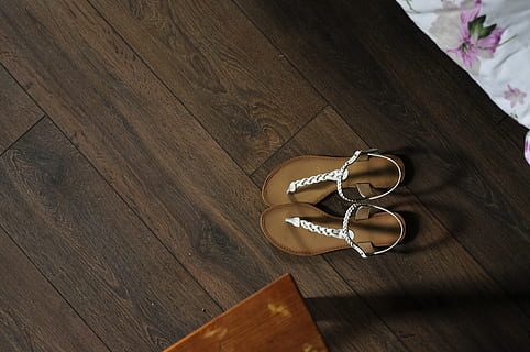 喜帖送呈怎么写 结婚喜帖送呈怎么写