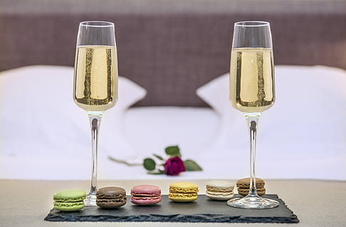 怎么挑婚礼主持人 如何挑选自己的婚礼司仪？