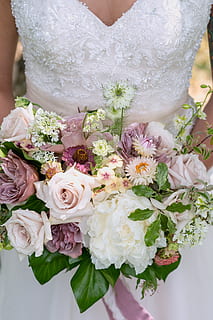 冬天伴娘应该穿什么 冬天当伴娘穿什么衣服好啊？