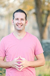 竖版结婚喜帖怎么写 竖版的结婚请柬怎么填写？急求！！！