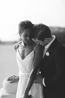 夏季结婚伴郎穿什么 夏天要当伴郎穿什么衣服好?