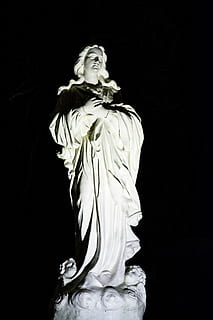 结婚买礼服要注意什么意思 购买结婚小礼服应注意什么