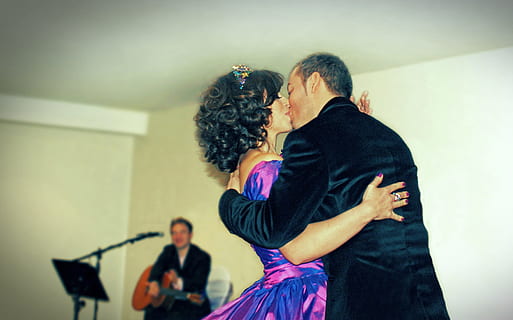 怎么祝结婚 别人结婚了应该怎么祝福