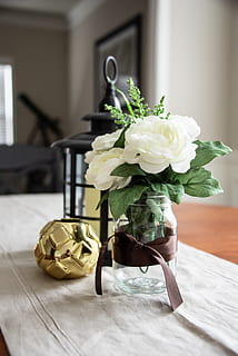 结婚手捧花用什么颜色 结婚的时候用什么颜色的手捧花