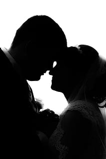 结婚小孩穿什么衣服 儿子结婚穿什么衣服好？