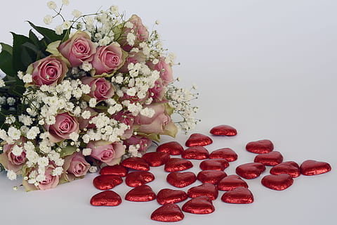 厅内婚庆布置都包括什么 婚庆现场布置包括哪几部分