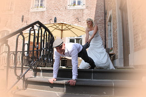 订婚代表什么 订婚代表什么含义？