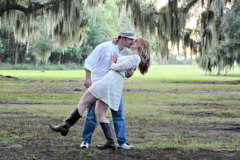 订婚时要注意什么 订婚要注意什么?男方、女方要注意什么?