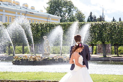 婚礼女方爸爸穿什么衣服 女儿结婚爸爸穿什么服装?