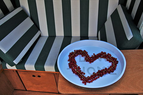 怎么挑选结婚旗袍 快结婚了,怎么样选购旗袍???