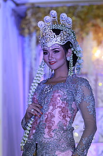 登记照片穿什么好看 照登记结婚证上的照片穿什么衣服合适？