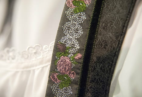 结婚捧花用什么花 新娘的手捧花一般都用什么花?