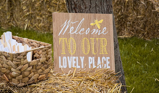 冬季订婚当天女方穿什么 订婚那天女方穿什么