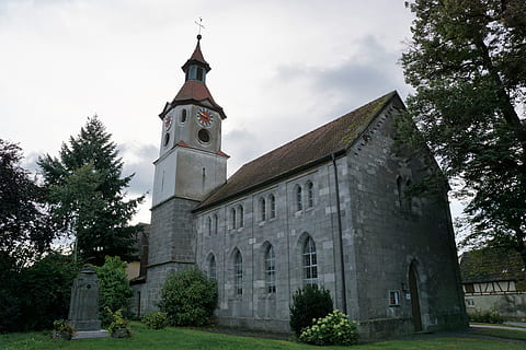 生辰八字怎么算结婚吉日 结婚吉日按生辰八字怎么算