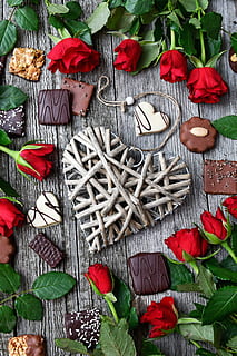 桌数五六少怎么办婚礼 办婚宴，请的人太多了，桌数少了。怎么办？