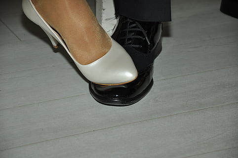 婚宴点多少个菜 婚宴一般一桌多少个菜呢?