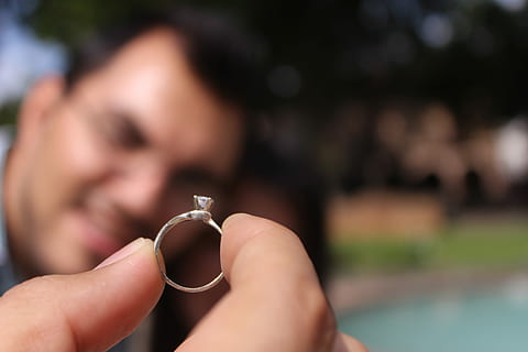 网友结婚送什么礼物好 新人结婚送什么礼物比较好