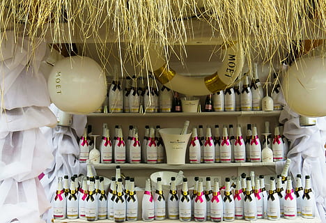 完美一生婚庆公司是什么企业类型 北京完美一生婚庆礼仪服务有限公司怎么样?