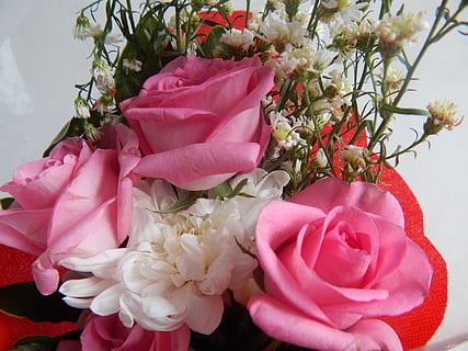 新郎的西装怎么配好看 新郎西装衬衣怎么搭配 新郎装怎么搭配好看