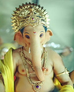 冬季伴郎要怎么穿衣服 冬天当伴郎应该如何搭配衣服？