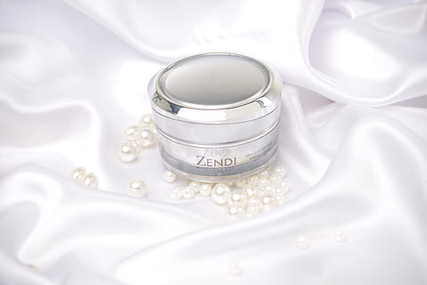 伴娘礼服穿会松怎么办