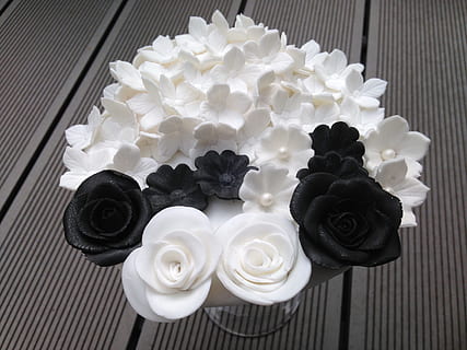 结婚伴郎穿什么衣服 婚礼上伴郎应该穿什么服装